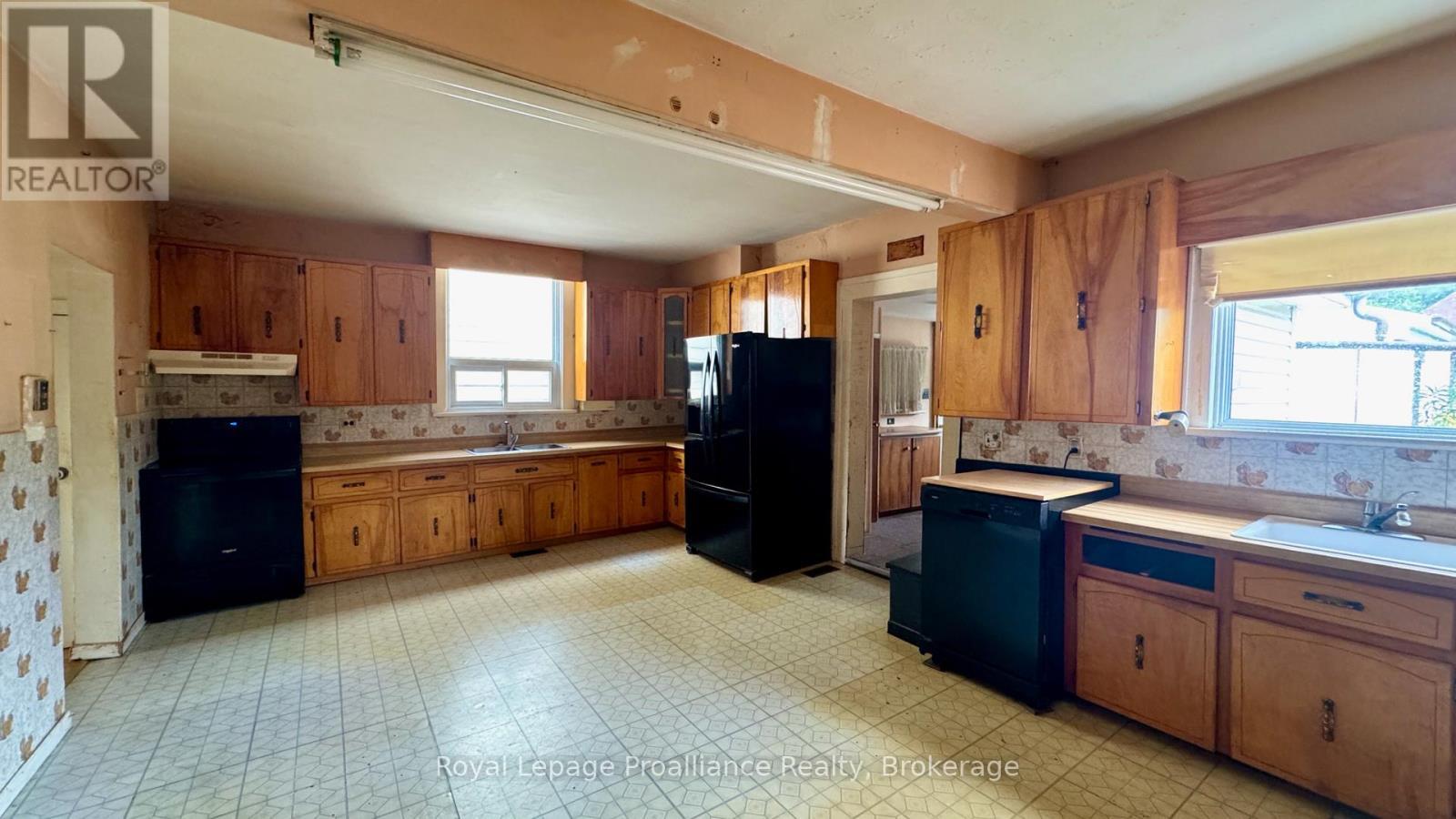 30 Alexander Street, Port Hope, ON