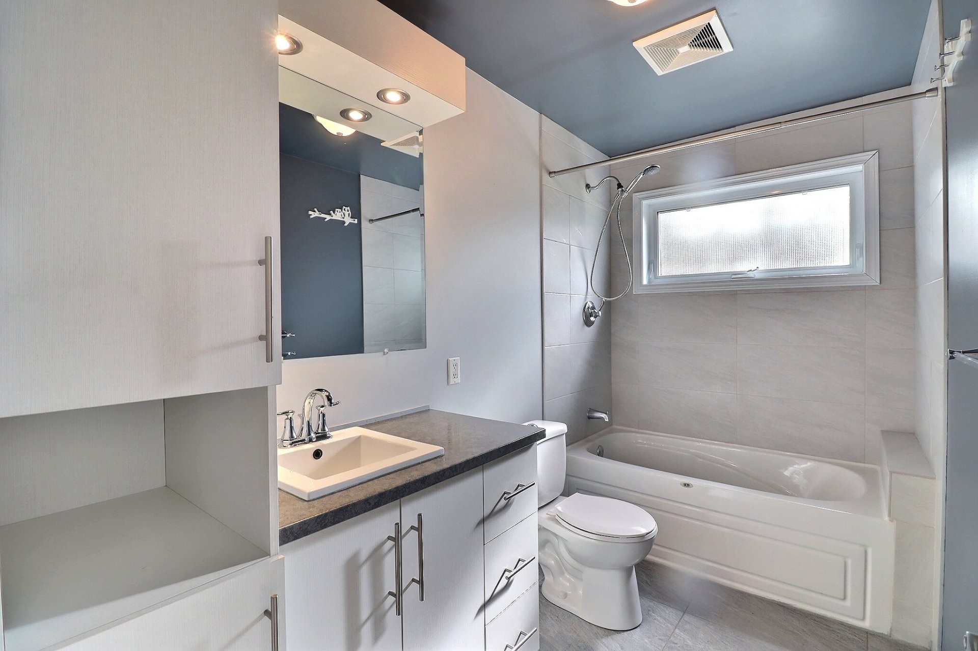 Bathroom - 5 Ch. Du Lac-Pezard, Saint-Fulgence, QC