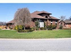 172 POINTE WEST Drive Amherstburg, ON N9V 3R6