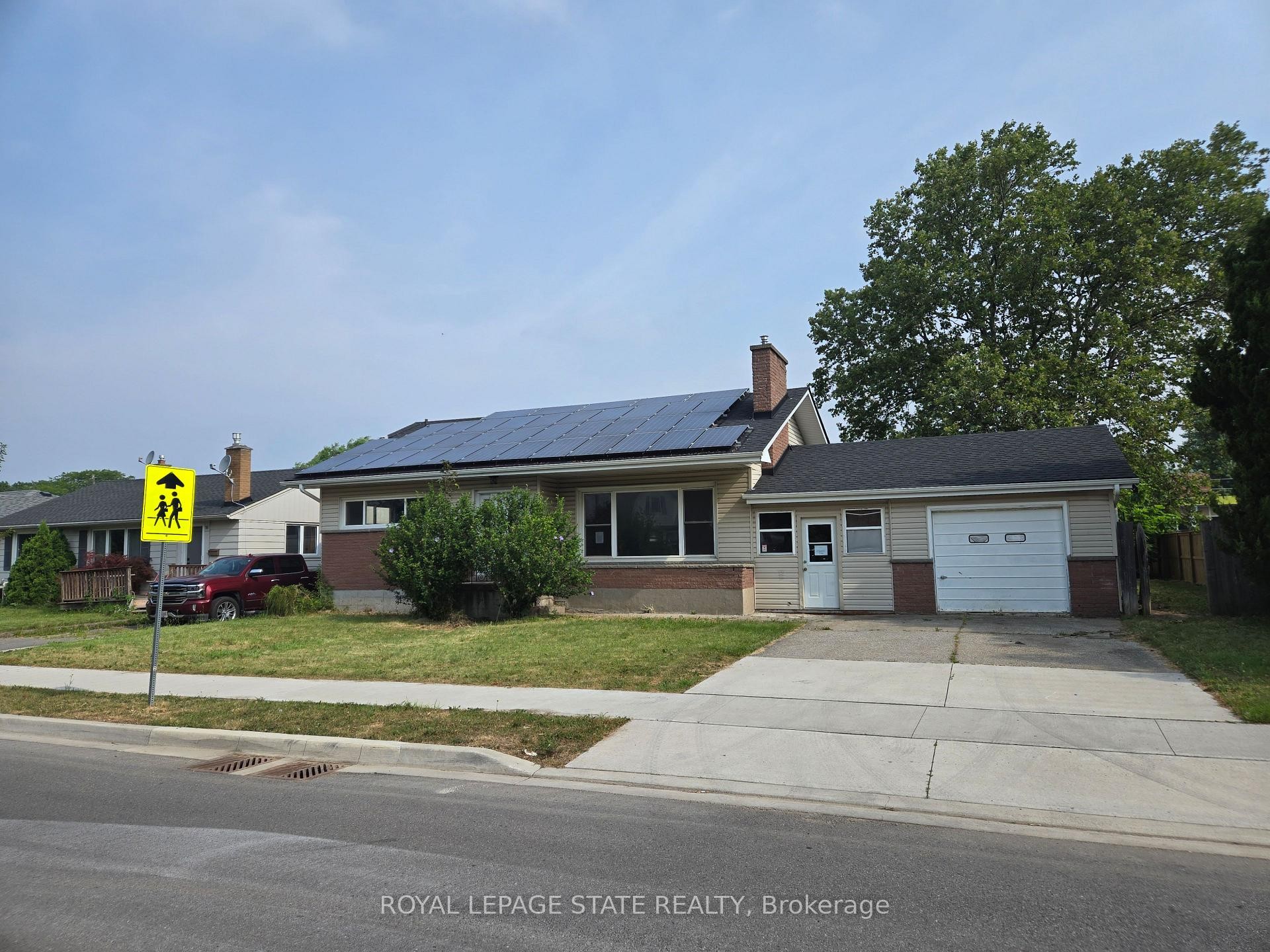 16 Broderick Avenue, Thorold, ON