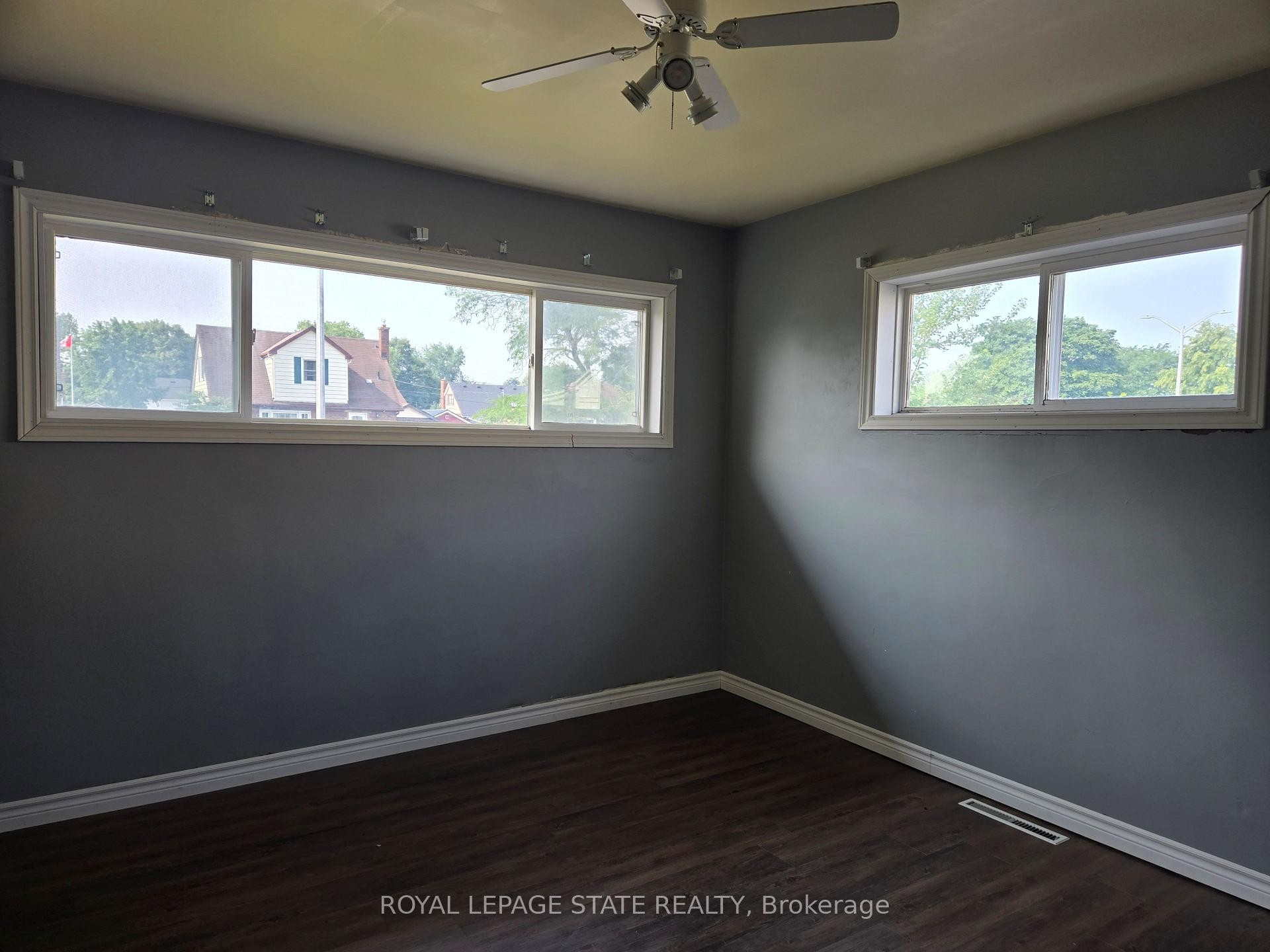 16 Broderick Avenue, Thorold, ON