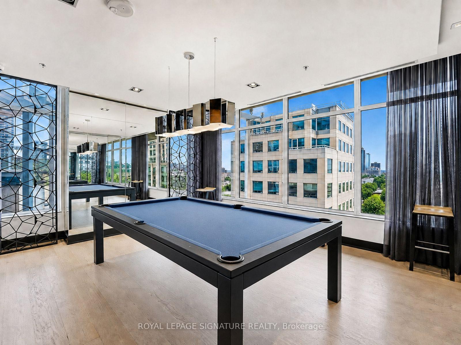 2310-199 Richmond Street W, Toronto, ON