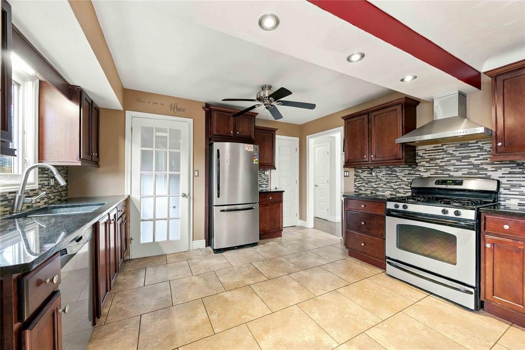 254 Fane Street, St Clair, ON