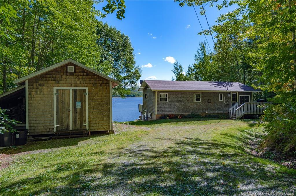 811 Route 715, Coles Island, NB