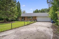 20 Mount Royal CR Winnipeg, MB R3J 2M9
