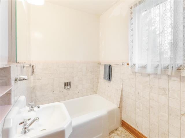 637 William Ave, Winnipeg, MB