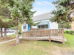 637 William AVE Winnipeg, MB R3A 0K1