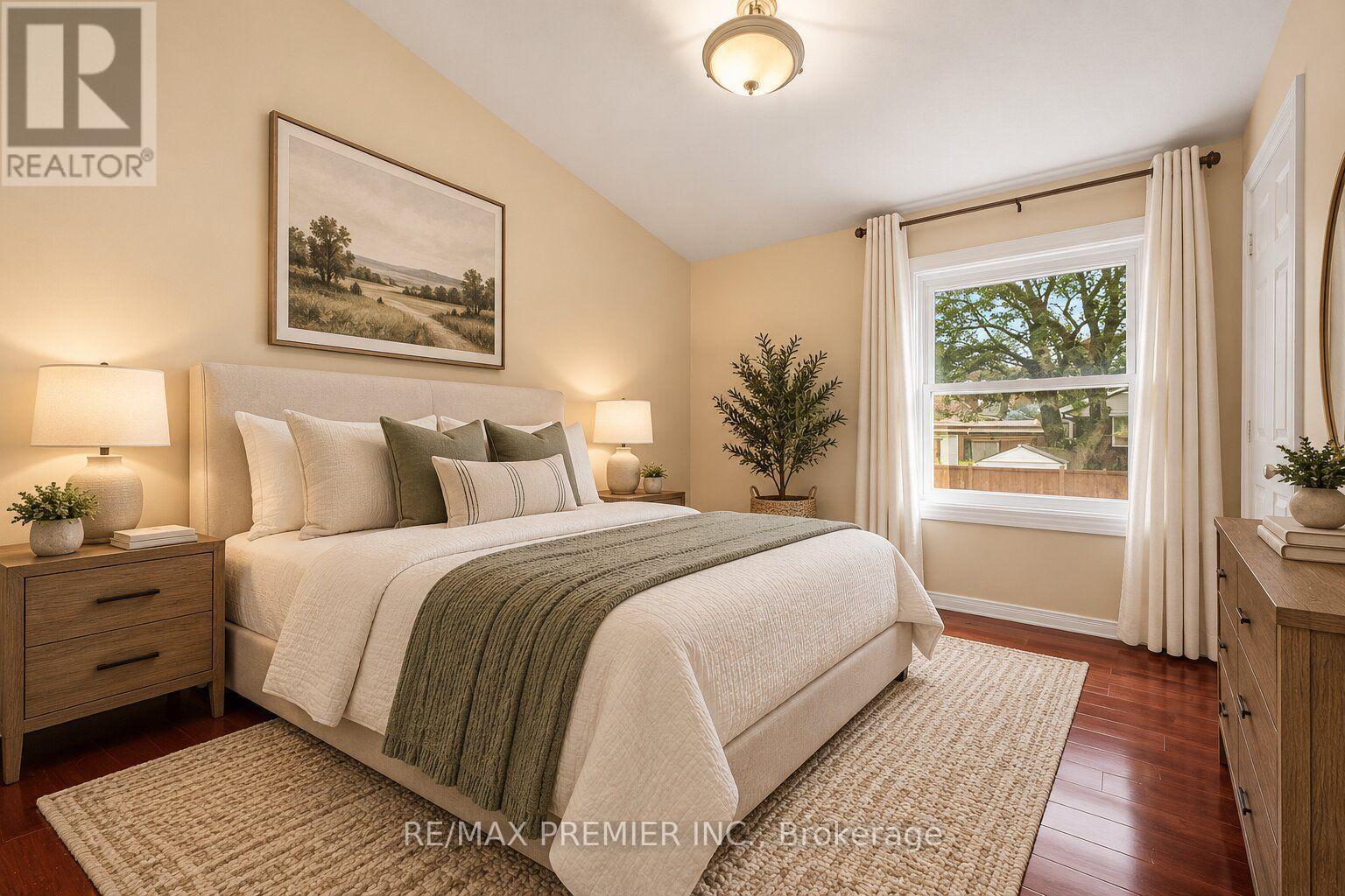 1474 South Service Road, Mississauga, ON