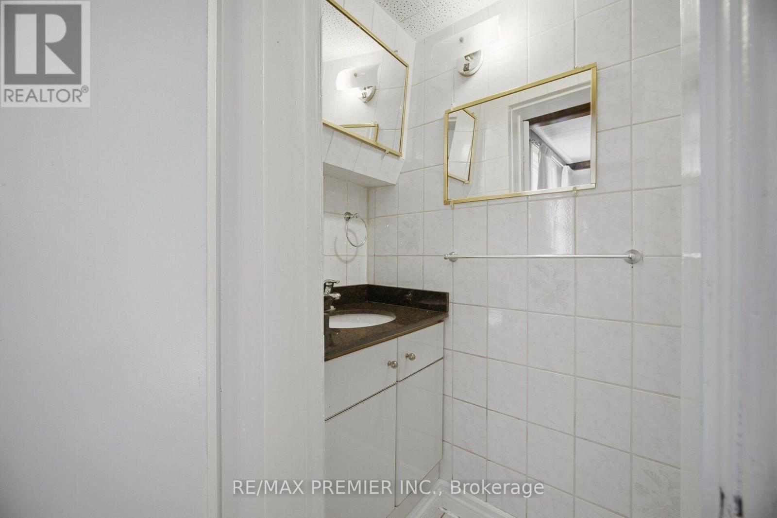 1474 South Service Road, Mississauga, ON