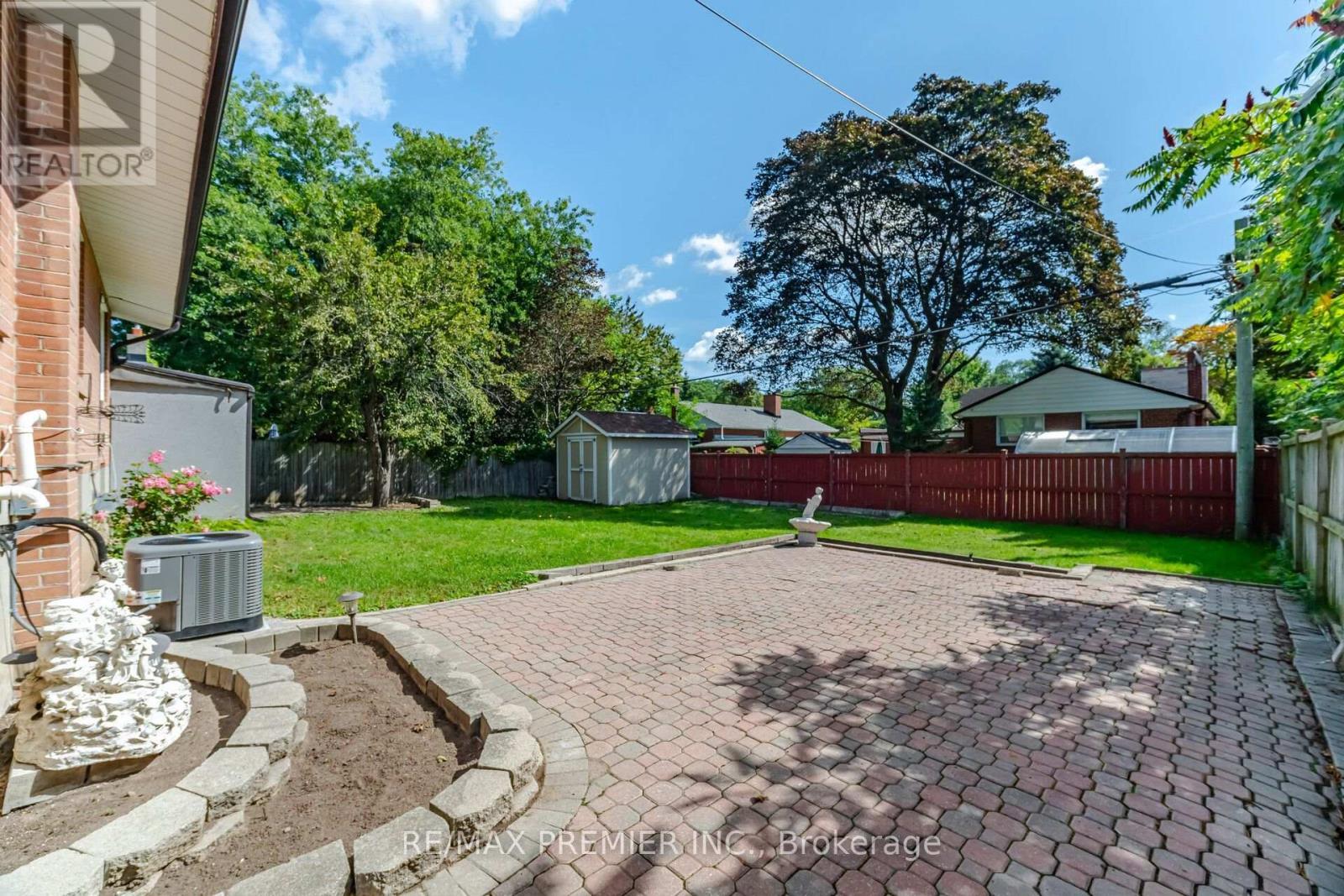 1474 South Service Road, Mississauga, ON