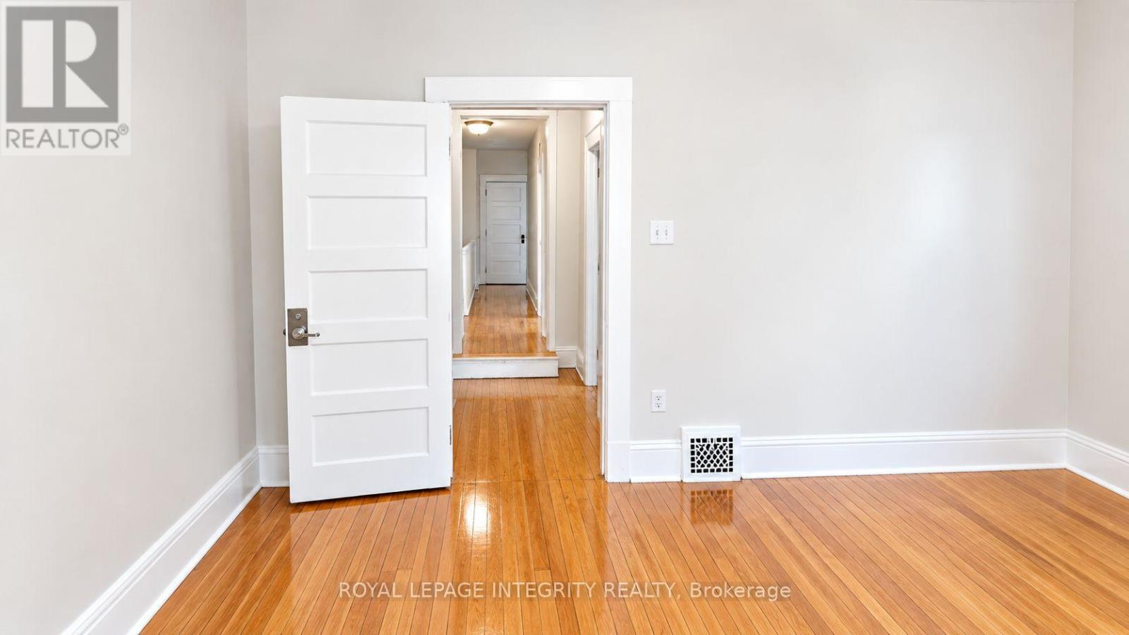 444 Gladstone Avenue, Ottawa, ON
