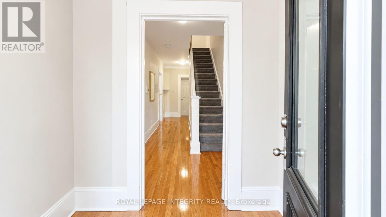 444 Gladstone Avenue, Ottawa, ON
