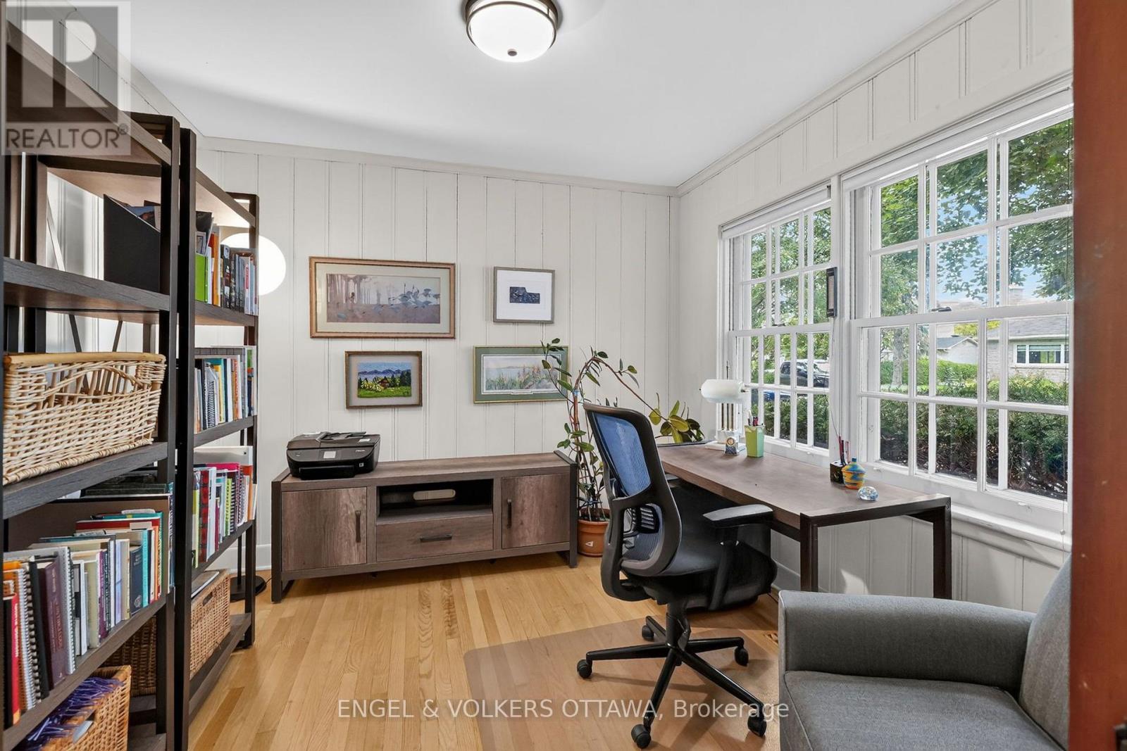 250 Faircrest Road, Ottawa, ON