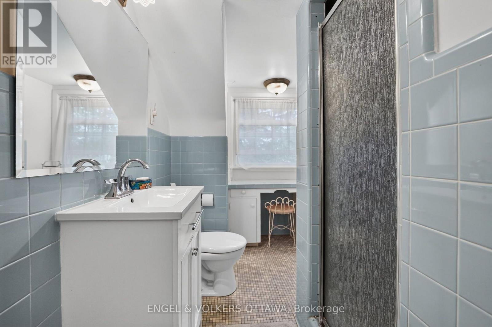 250 Faircrest Road, Ottawa, ON