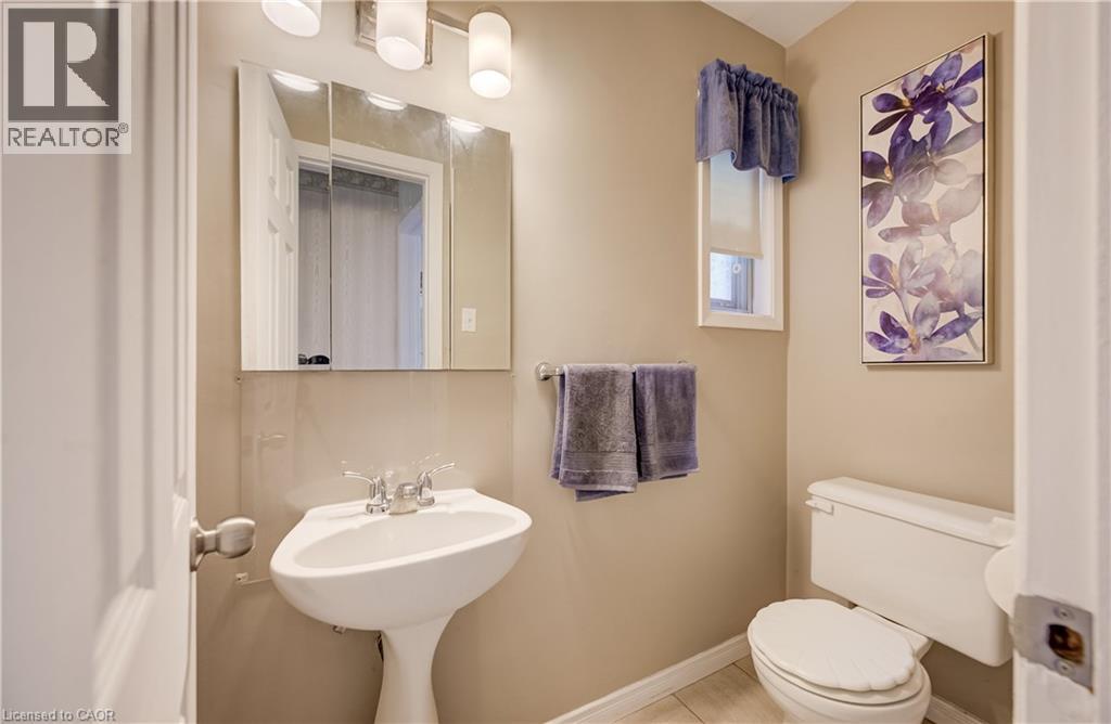 16 Bonnylyn Drive, Kitchener, ON