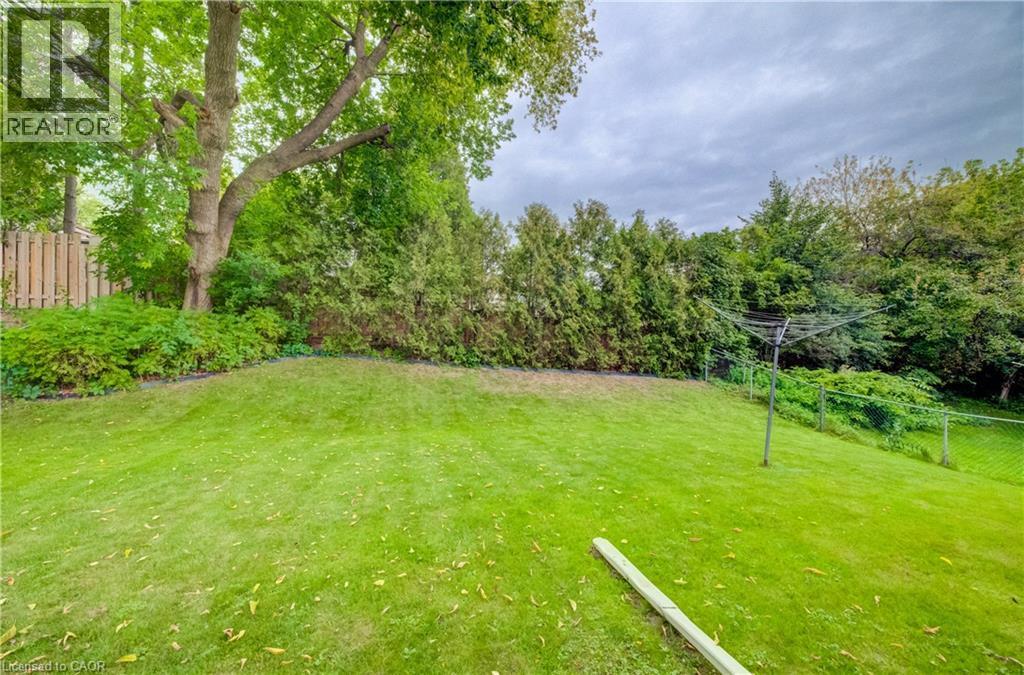 16 Bonnylyn Drive, Kitchener, ON