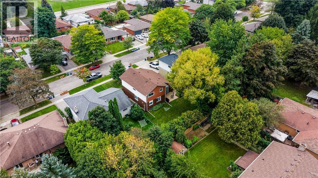 16 Bonnylyn Drive, Kitchener, ON
