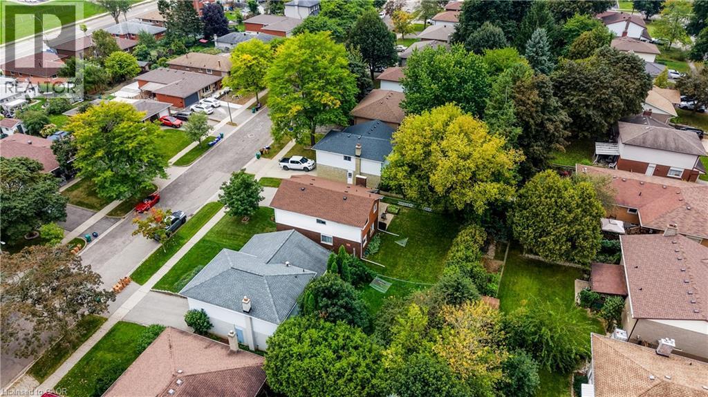16 Bonnylyn Drive, Kitchener, ON
