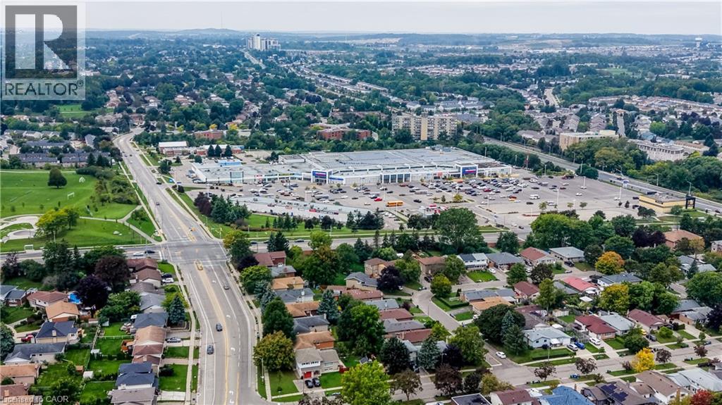 16 Bonnylyn Drive, Kitchener, ON
