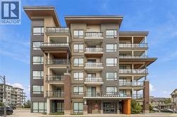 10 ESPLANADE Lane Unit# 616 Grimsby, ON L3M 0H1