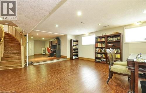 915 Briardean Road, Cambridge, ON 