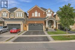 77 JEVONS DRIVE Ajax, ON L1Z 0T6