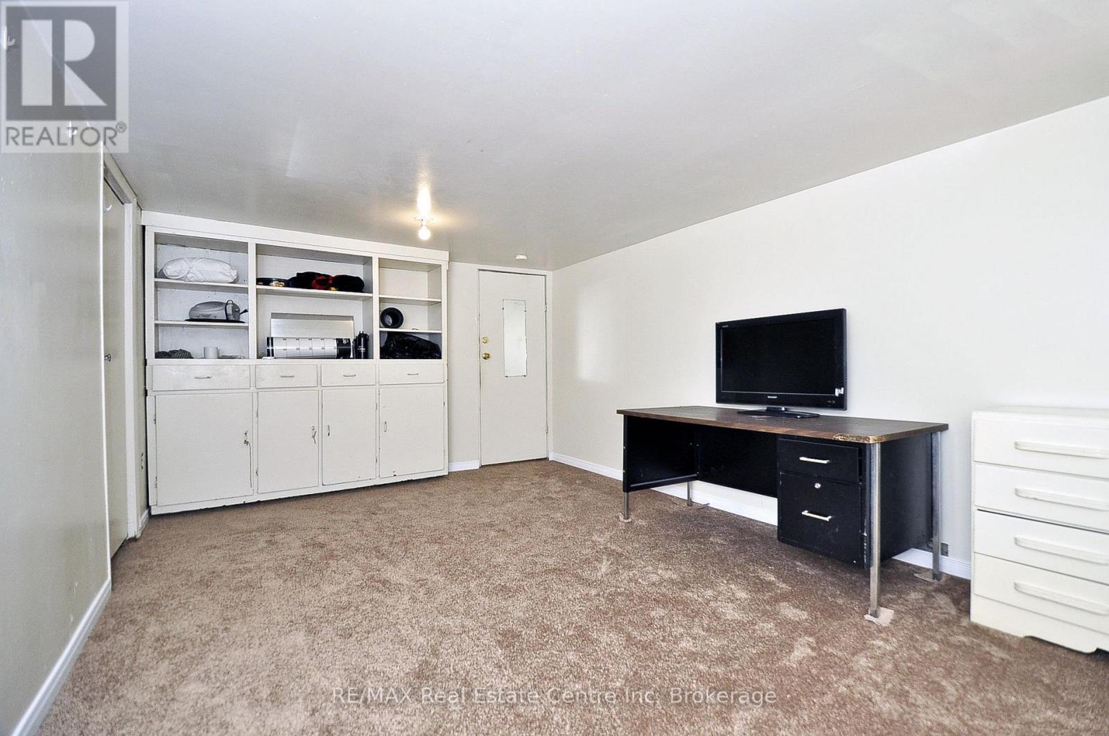 273 Albert Street, Waterloo, ON