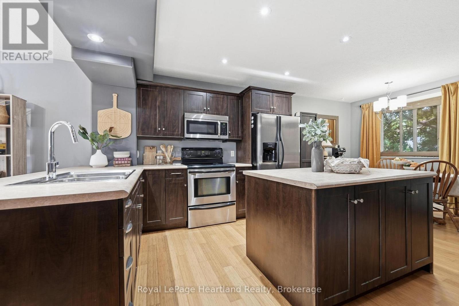 114 Bennett Street E, Goderich (Goderich (Town)), ON