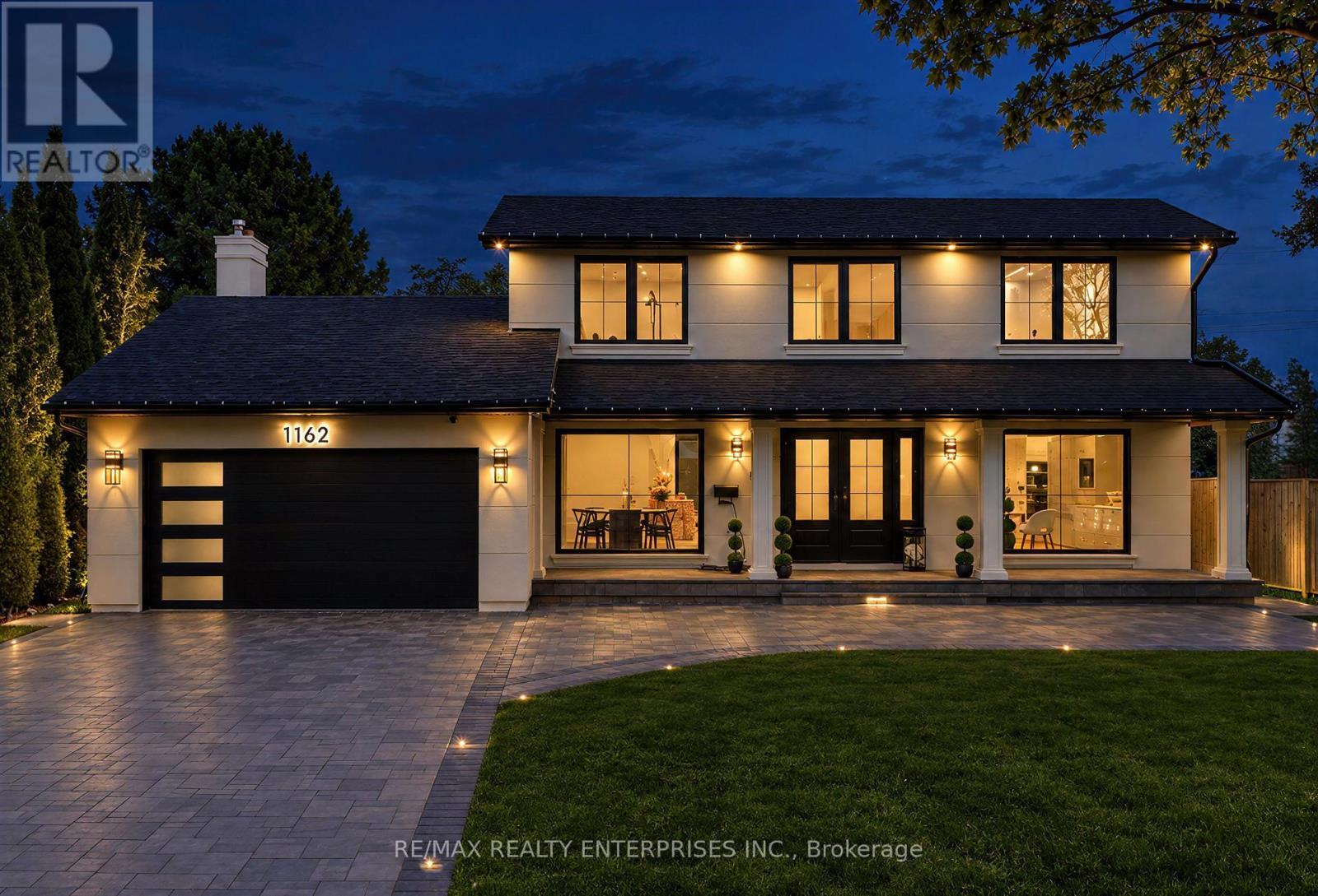 1162 Fleet Street, Mississauga, ON