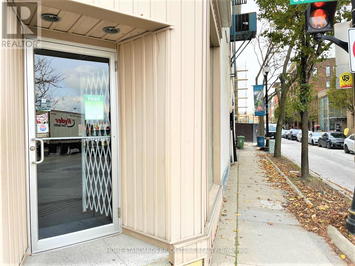 29 John Street N, Hamilton, ON