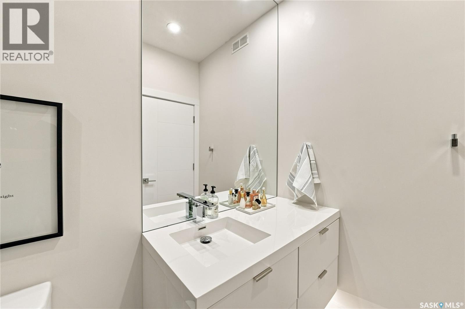 38 Wright Manor, Saskatoon, SK