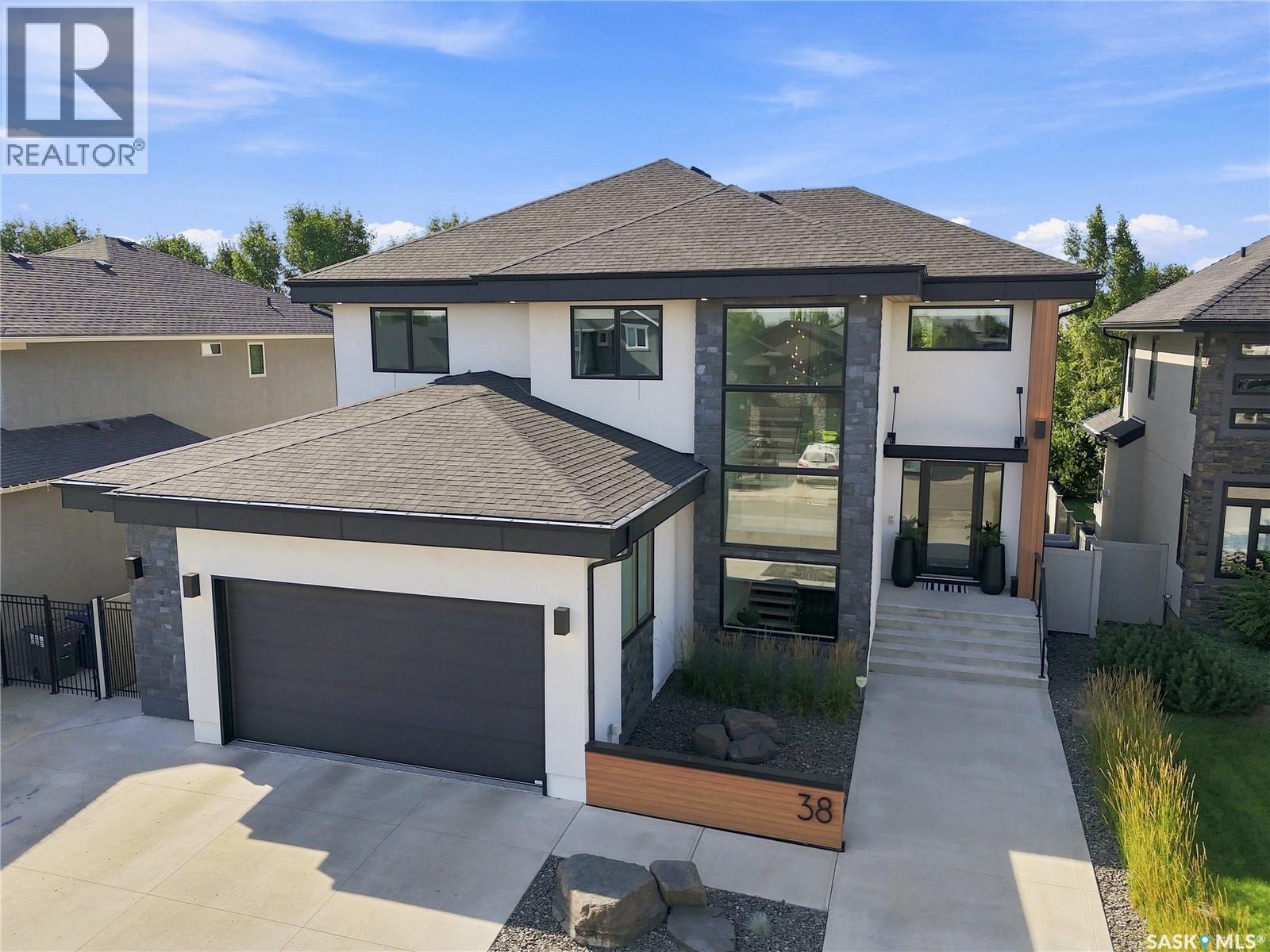 38 Wright Manor, Saskatoon, SK