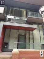 TH03 - 20 BRUYERS MEWS Toronto, ON M5V 0G7