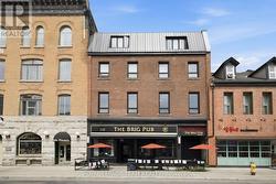 2 - 21 YORK STREET Ottawa, ON K1N 5S7