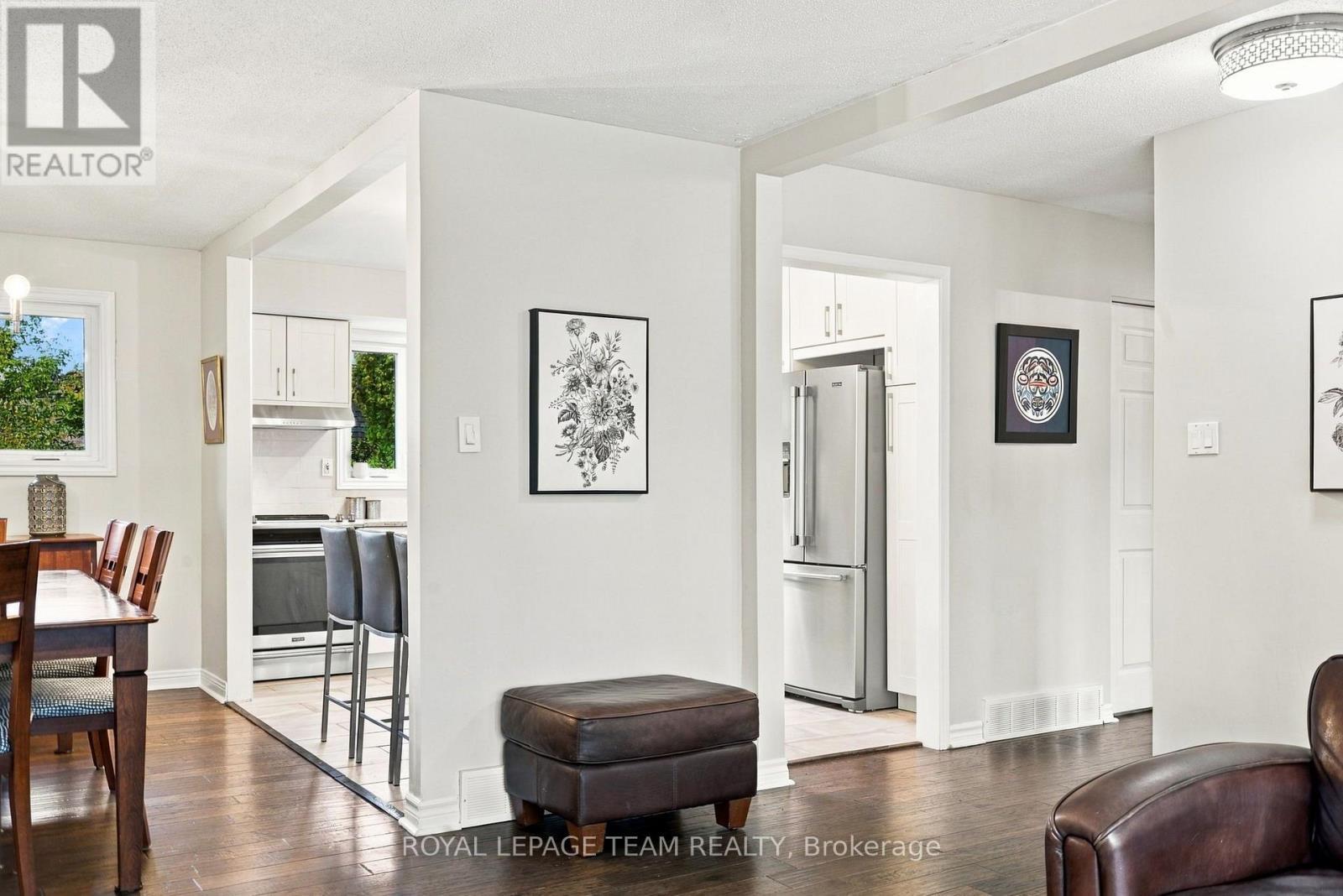 1377 Fontenay Crescent, Ottawa, ON