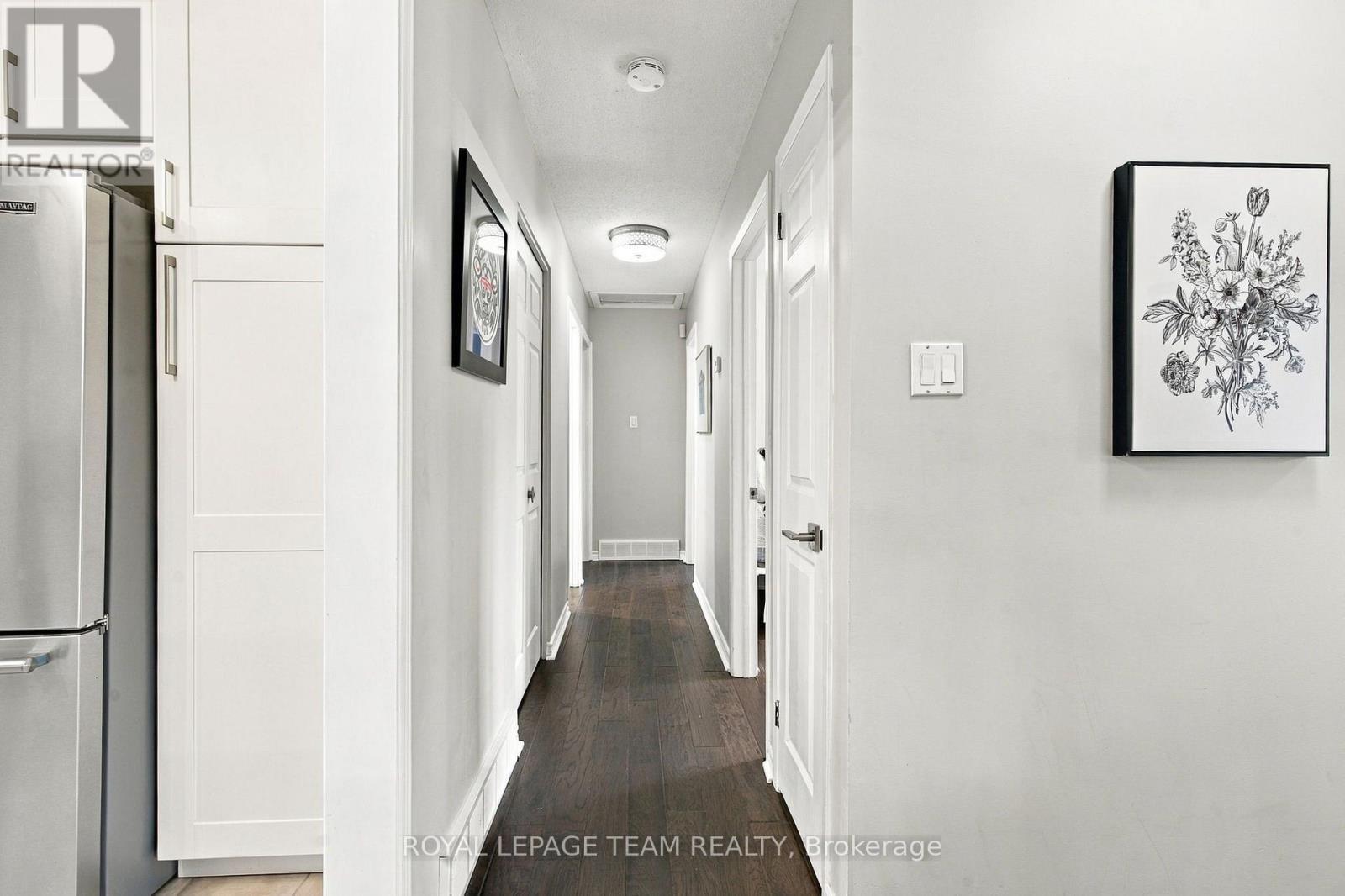 1377 Fontenay Crescent, Ottawa, ON