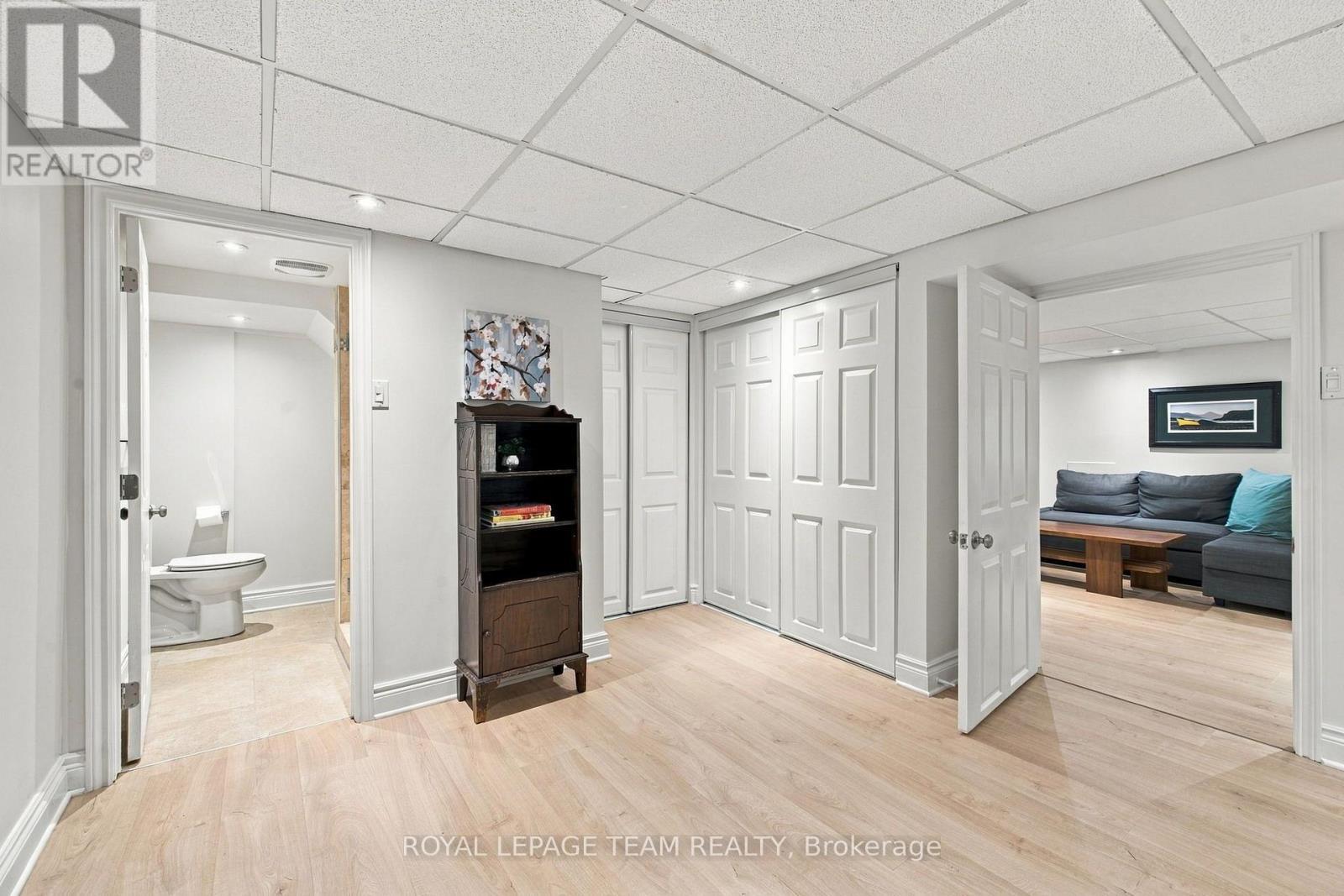 1377 Fontenay Crescent, Ottawa, ON
