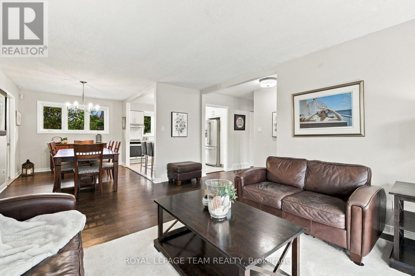 1377 Fontenay Crescent, Ottawa, ON