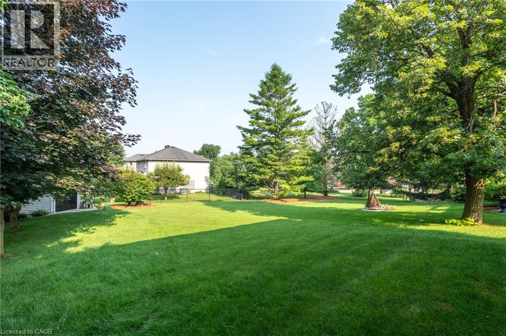 15 Marquette Drive, Kitchener, ON