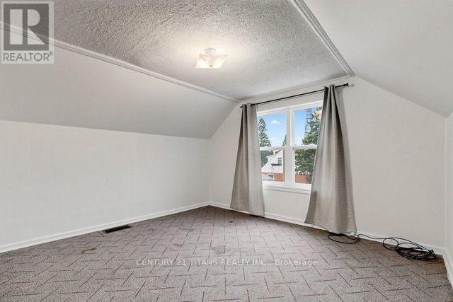 357 East 17Th Street, Hamilton, ON