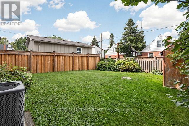 357 East 17Th Street, Hamilton, ON