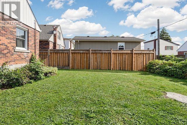 357 East 17Th Street, Hamilton, ON
