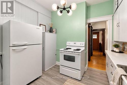 61 Garfield Avenue S, Hamilton, ON 