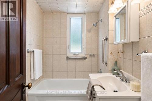 61 Garfield Avenue S, Hamilton, ON 