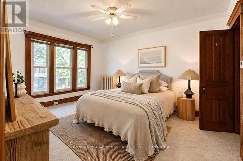 61 Garfield Avenue S, Hamilton, ON 
