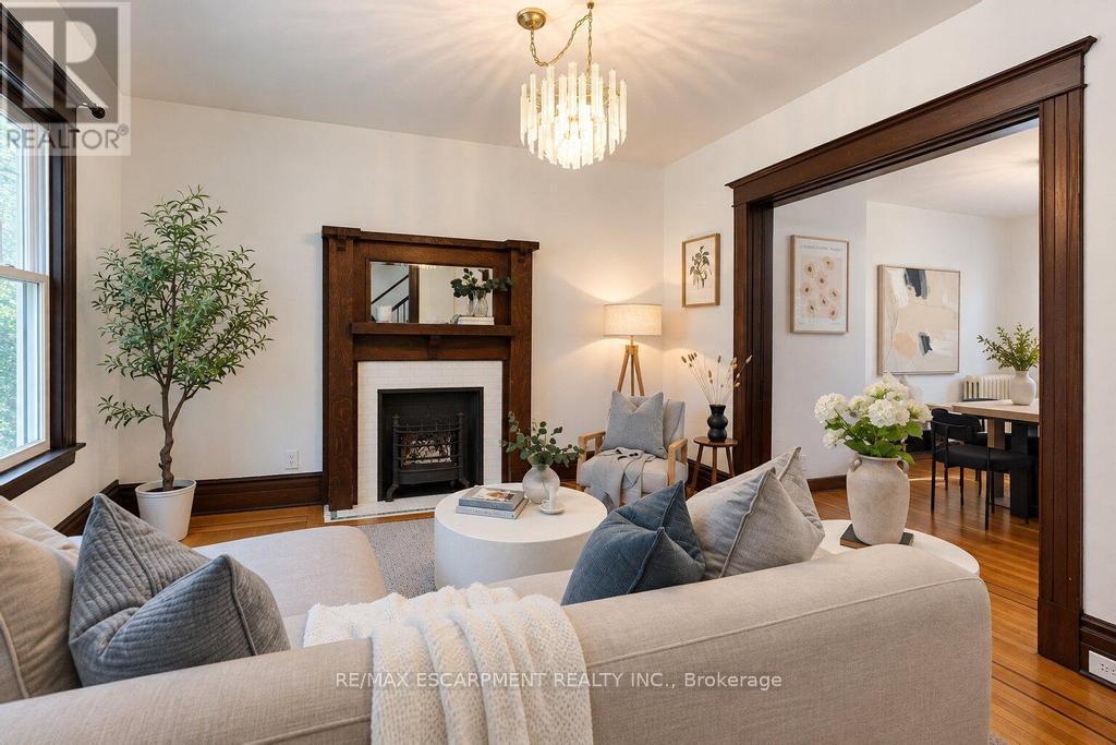 61 Garfield Avenue S, Hamilton, ON