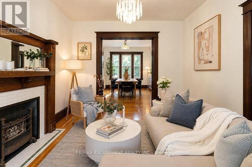 61 Garfield Avenue S, Hamilton, ON 