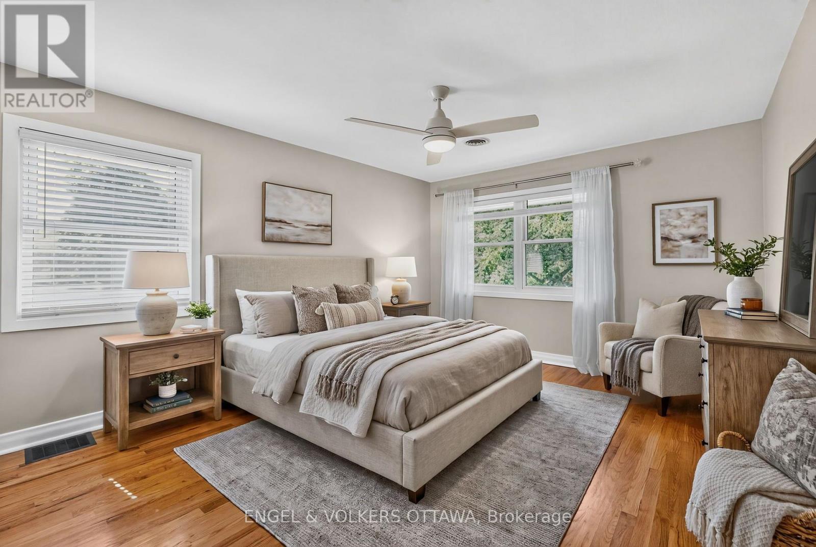 916 Iroquois Road, Ottawa, ON