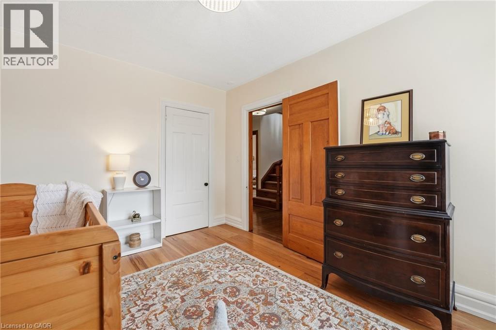 627 Maple Avenue, Burlington, ON