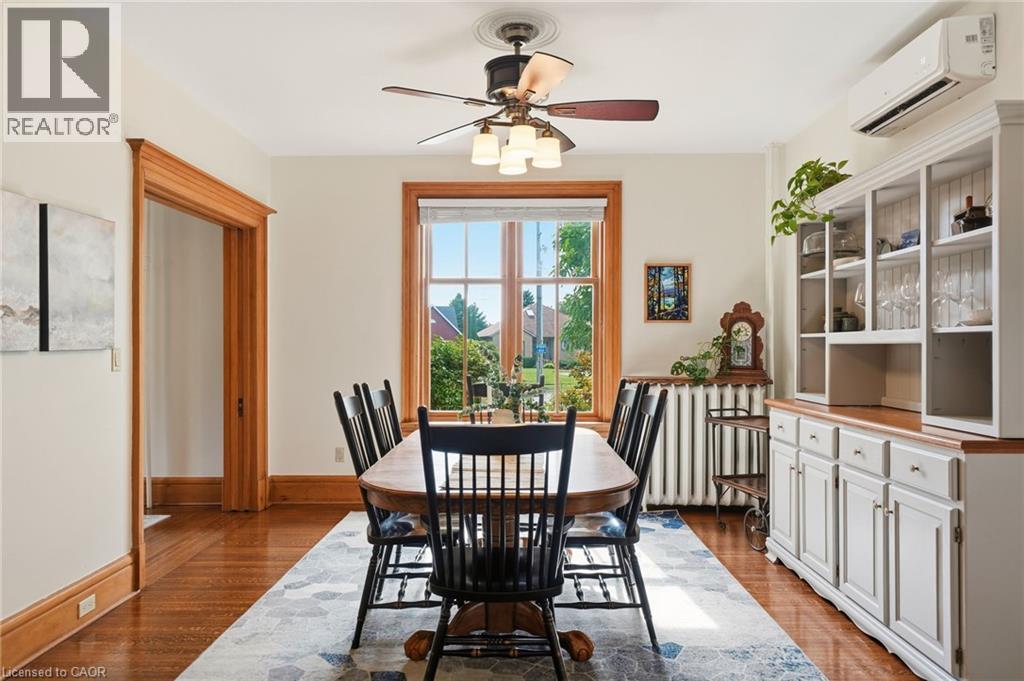 627 Maple Avenue, Burlington, ON